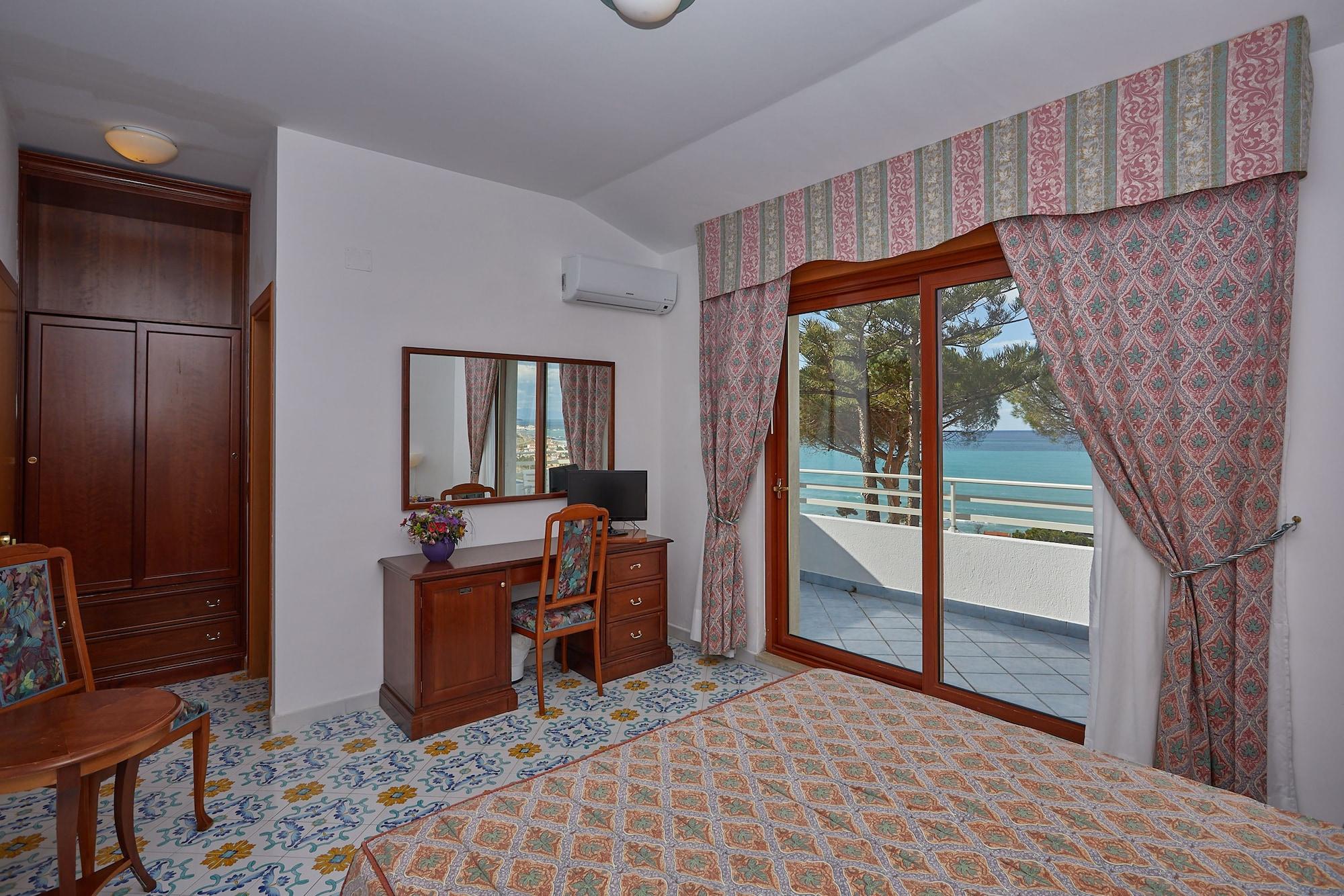 Club Residence La Castellana Belvedere Marittimo Ngoại thất bức ảnh
