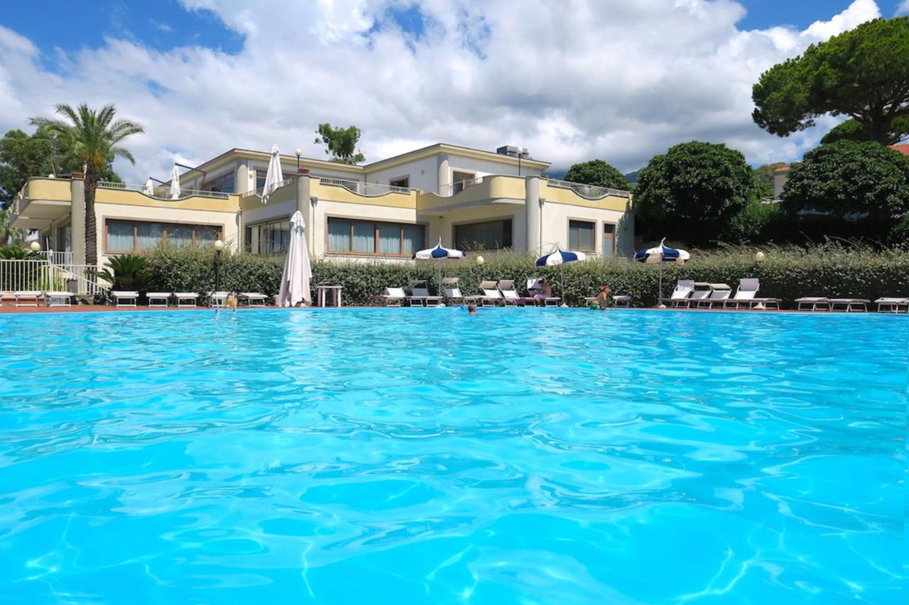 Club Residence La Castellana Belvedere Marittimo Ngoại thất bức ảnh